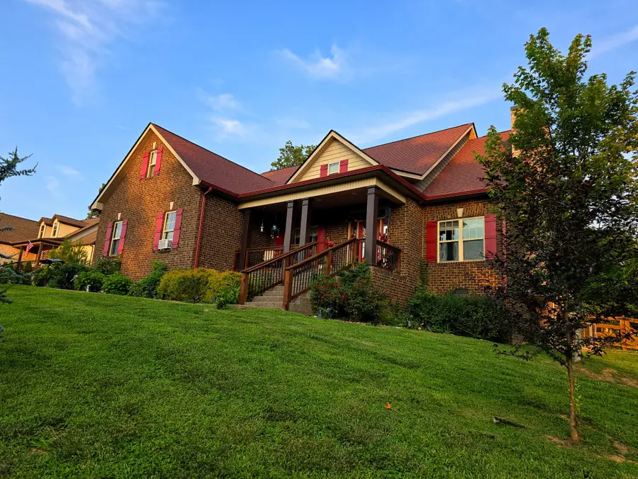 104 Yates Dr, Bon Aqua, TN 37025 - #3
