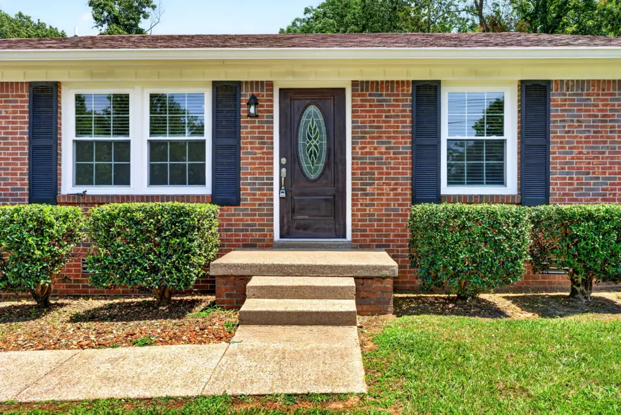 2710 Dove Ct, Clarksville, TN 37040 - #2