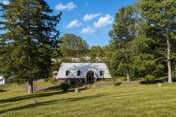 5014 Chaffin Dr, Nashville, TN 37221