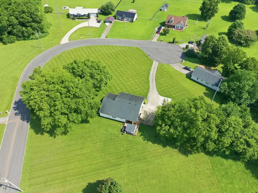 106 Christina Dr, Columbia, TN 38401 - #2