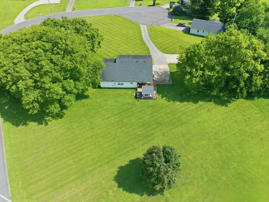106 Christina Dr, Columbia, TN 38401 - #3