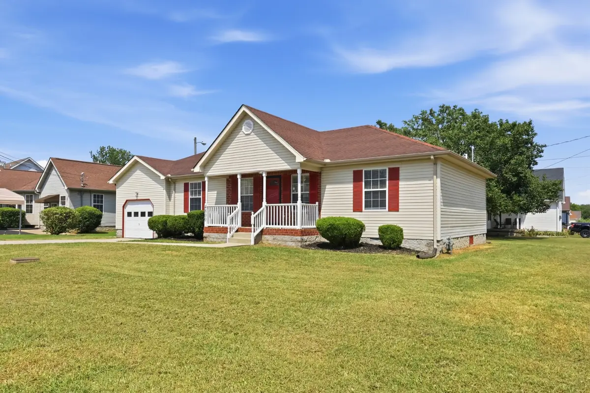 4800 Peppertree Dr, Antioch, TN 37013 - #1