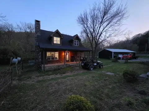 8216 Gassaway Rd, Woodbury, TN 37190