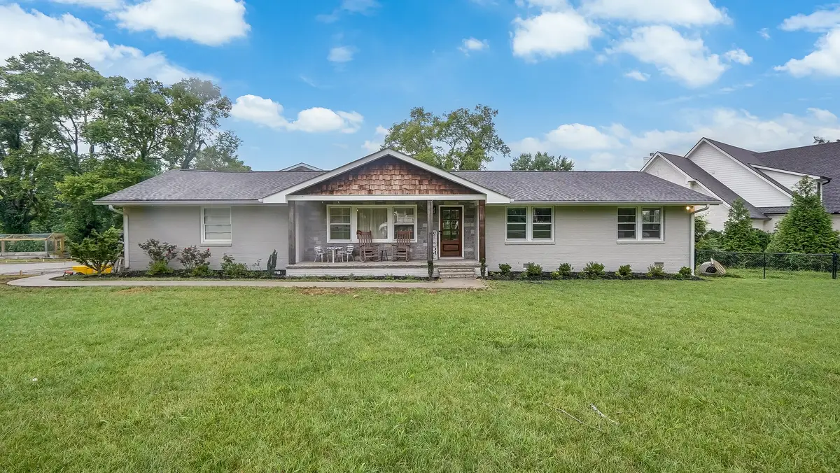 824 Clematis Dr, Nashville, TN 37205 - #1