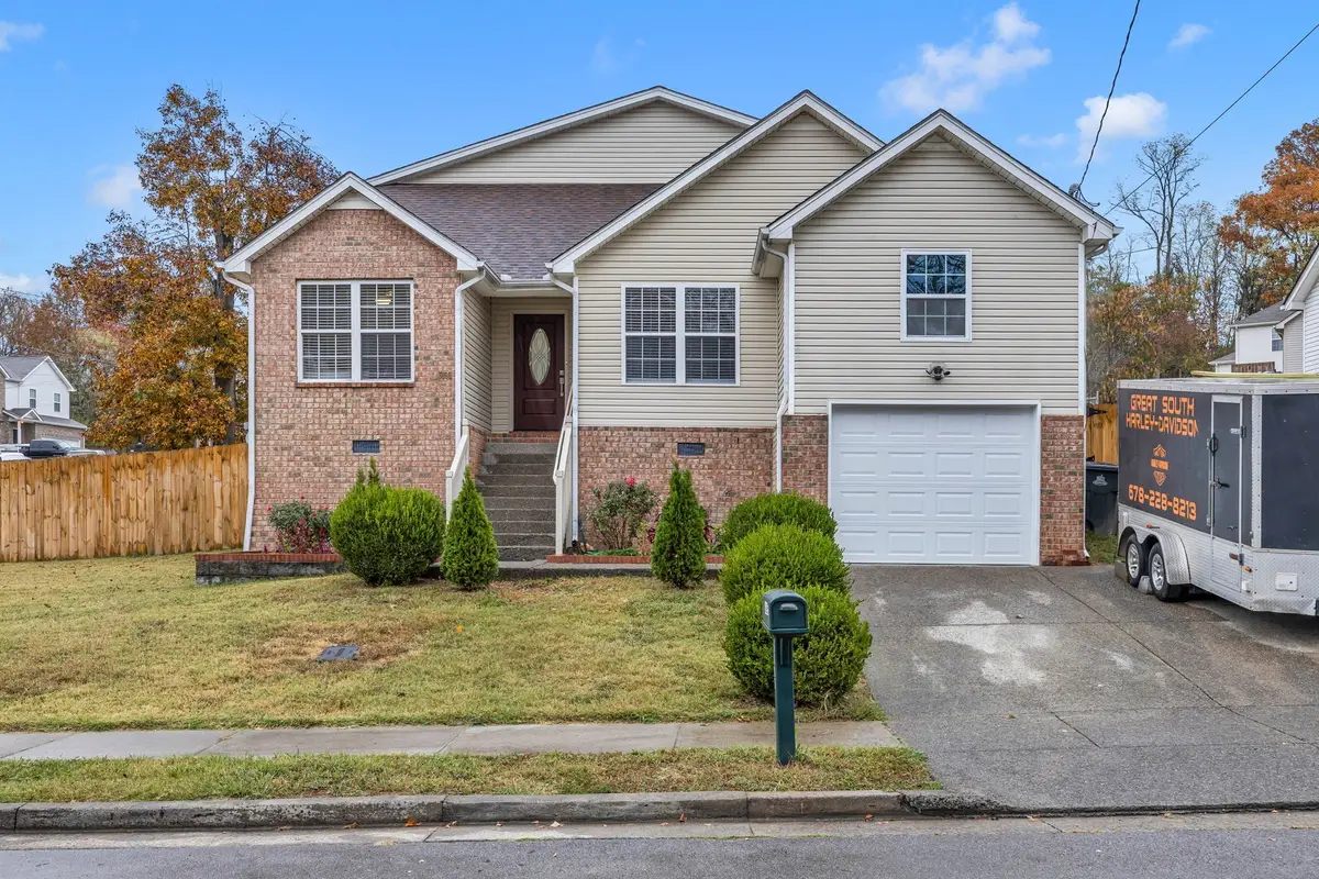 5200 Rockridge Ct, Antioch, TN 37013 - #1