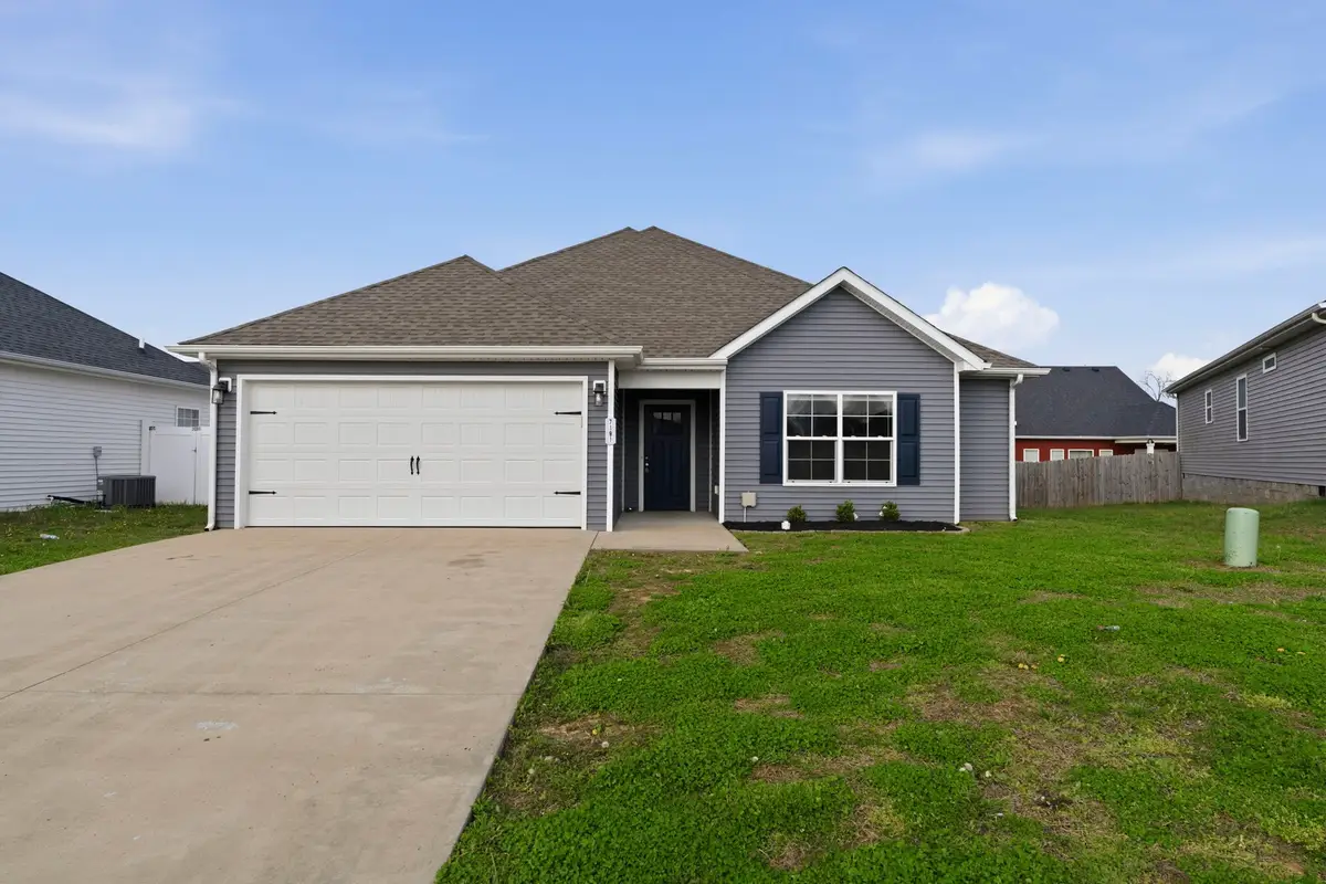7191 Seagraves Ct, Bowling Green, KY 42101 - #1