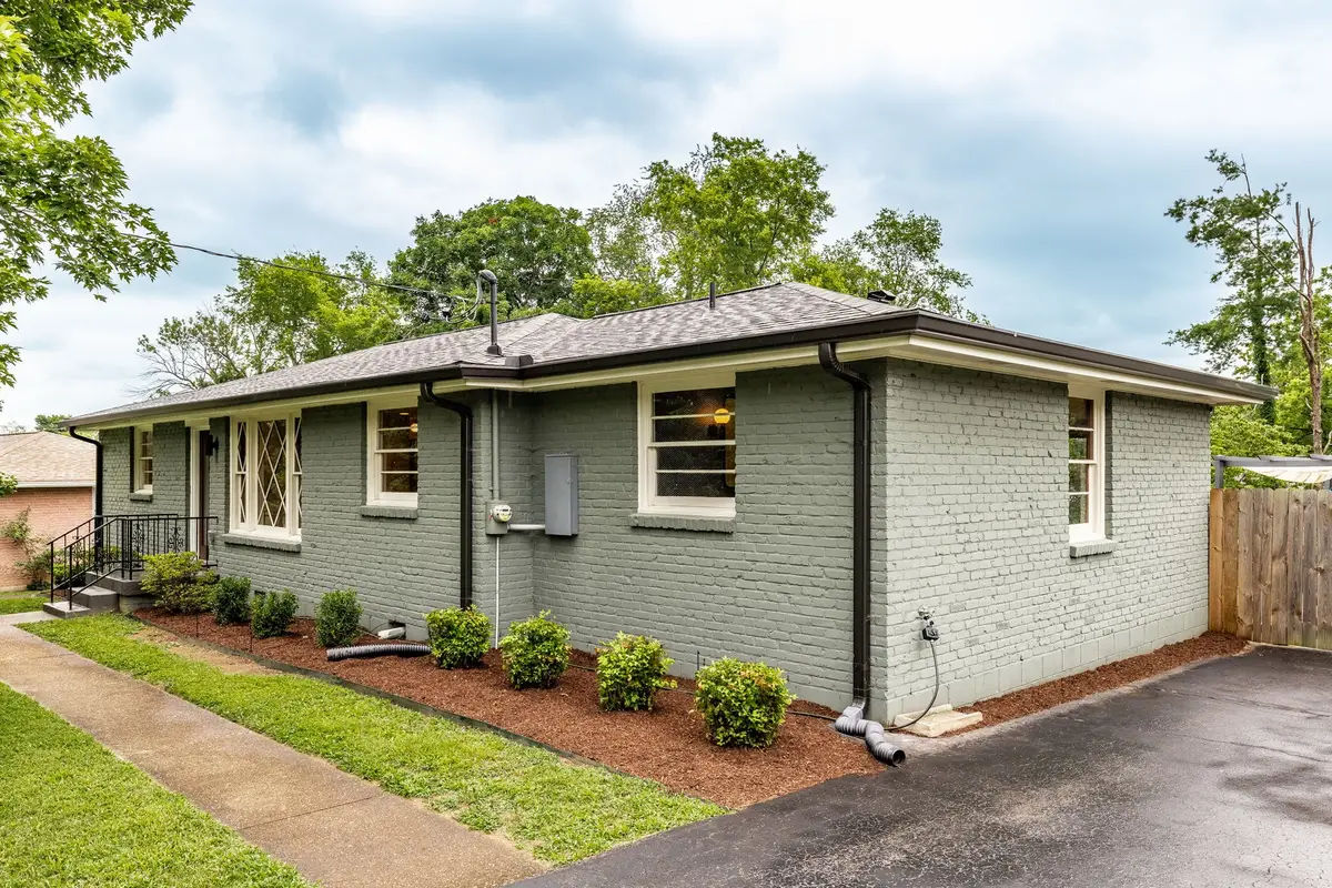 1934 Valley Park Dr, Nashville, TN 37216 - #1