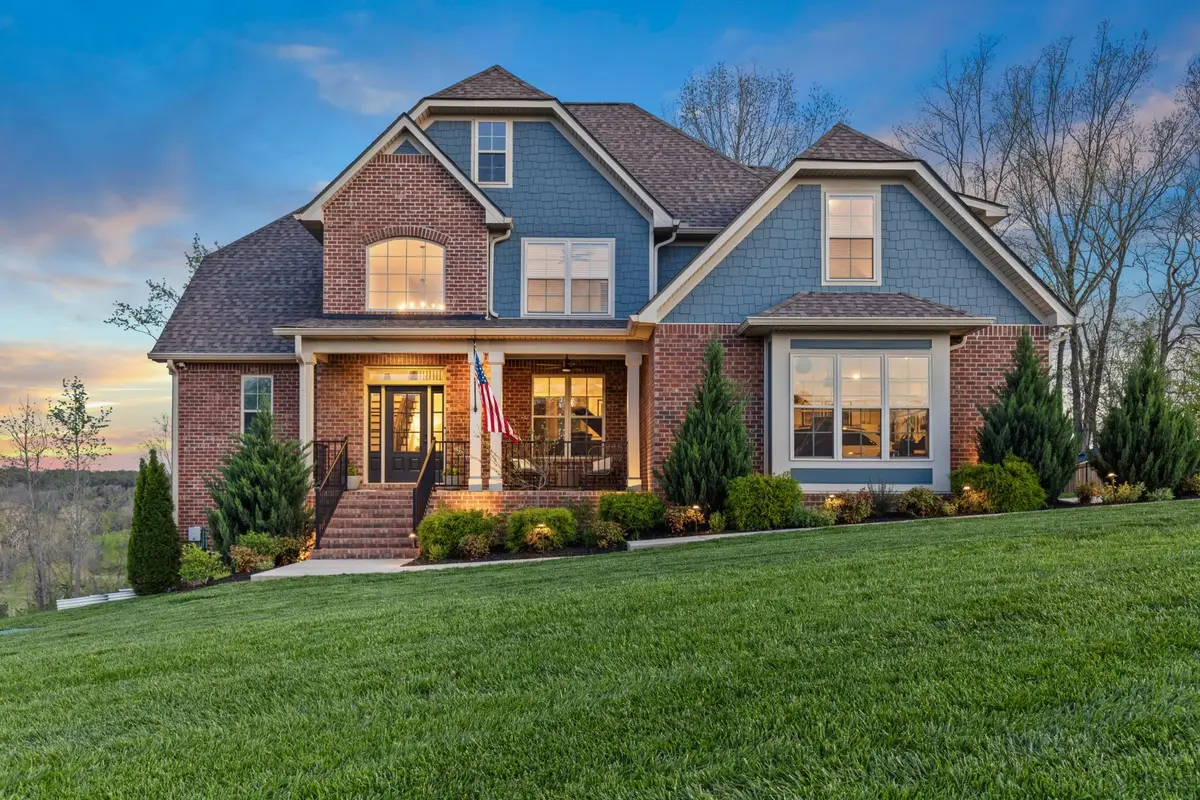 3046 Wedgewood Dr, Greenbrier, TN 37073 - #1