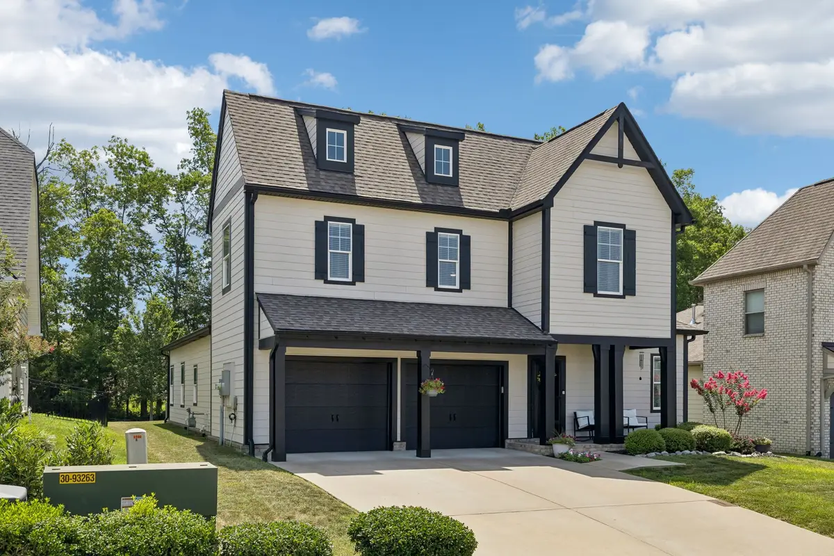 735 Plowson Rd, Mount Juliet, TN 37122 - #1