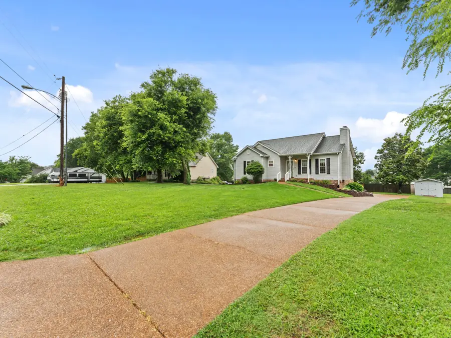 3708 Jay Ln, Spring Hill, TN 37174 - #3