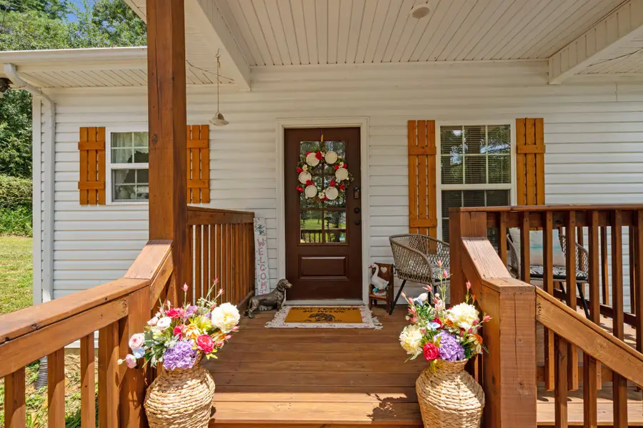795 Lowery Ln, McMinnville, TN 37110 - #2