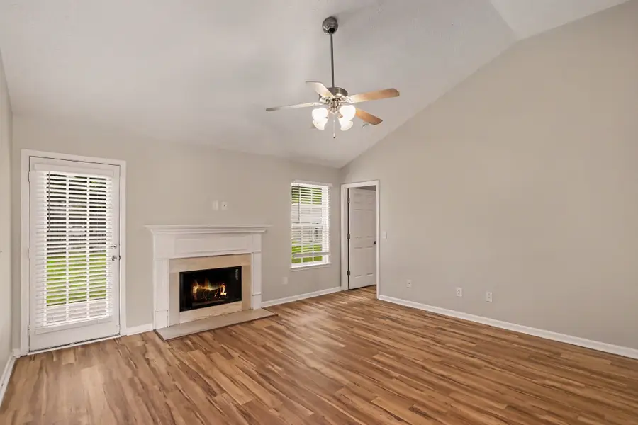 8469 Lawson Dr, Antioch, TN 37013 - #2