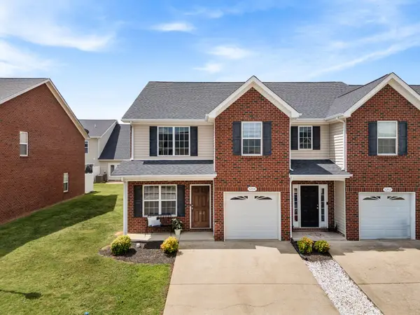 4254 Aurora Cir, Murfreesboro, TN 37127