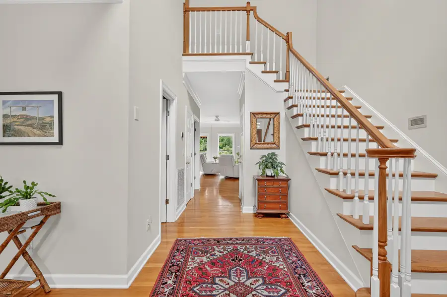 612 Eastcastle Ct, Franklin, TN 37069 - #2