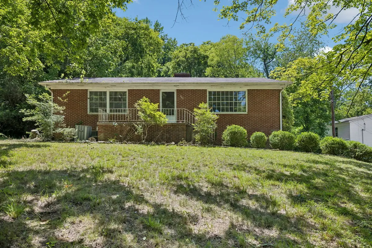 407 Overhill Rd, Knoxville, TN 37914 - #1
