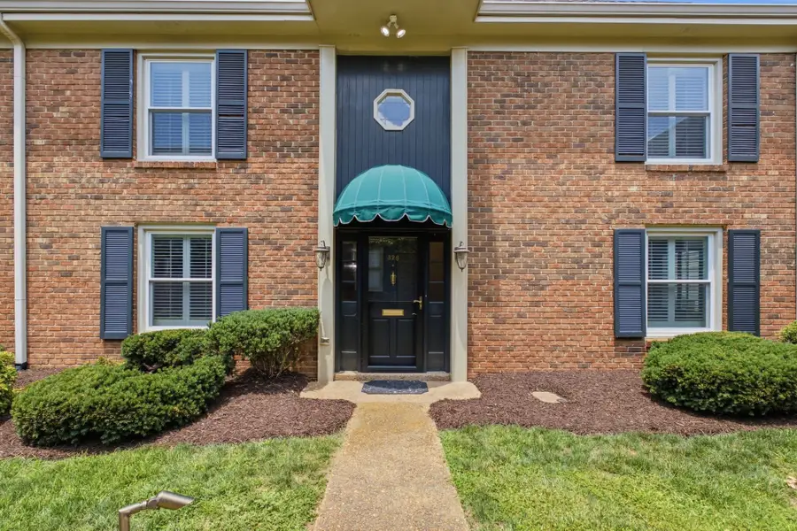 326 Elmington Ave, Nashville, TN 37205 - #3