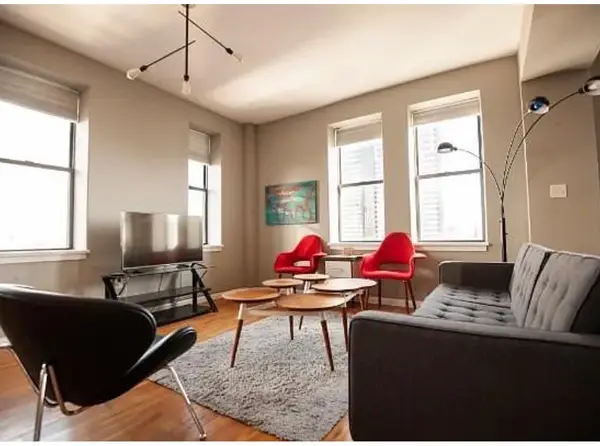 700 Church St #902, Nashville, TN 37203