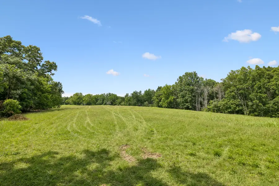 7700 Daugherty Capley Rd, Bon Aqua, TN 37025 - #2