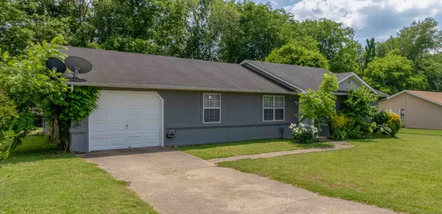 1221 Patton Pl, Oak Grove, KY 42262 - #2