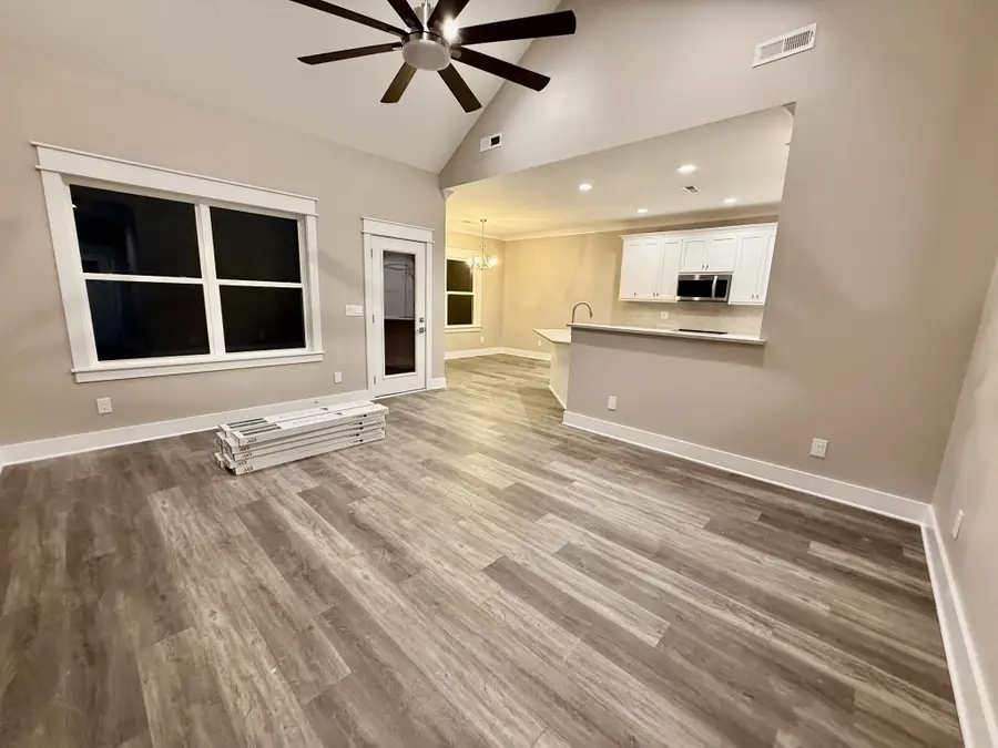 670 N Ballard Rd, Manchester, TN 37355 - #2