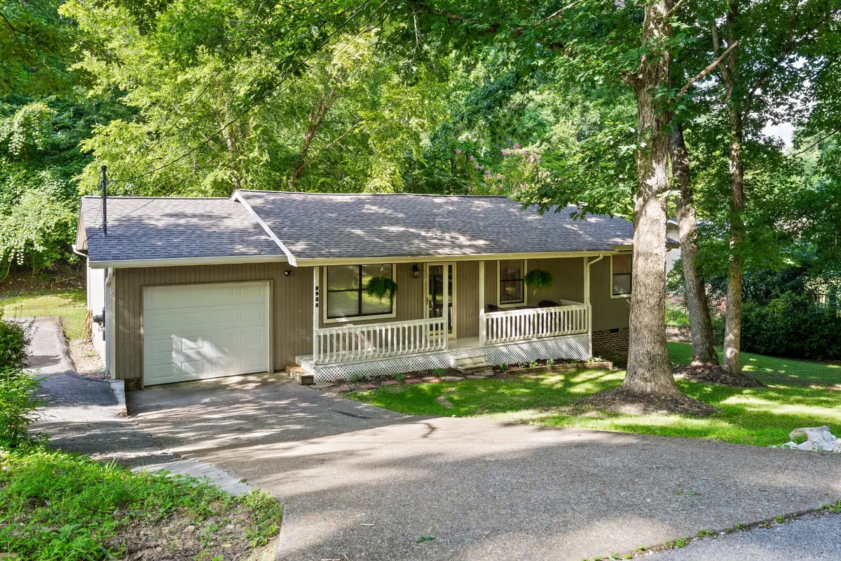 8925 E Ridge Trail Road, Soddy Daisy, TN 37379 - #1