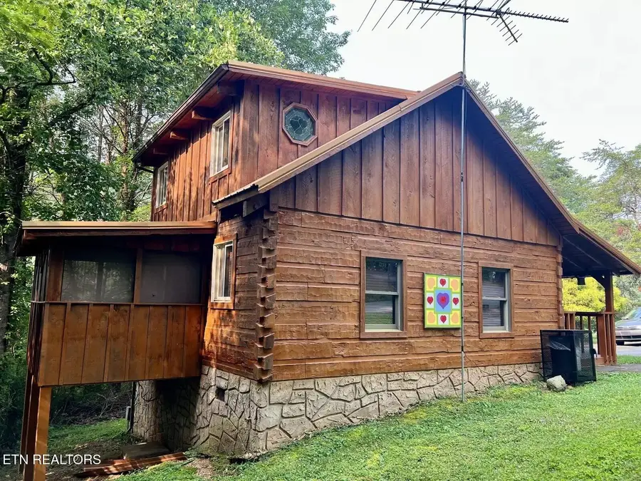 1083 Bryan View Rd, Sevierville, TN 37862 - #2