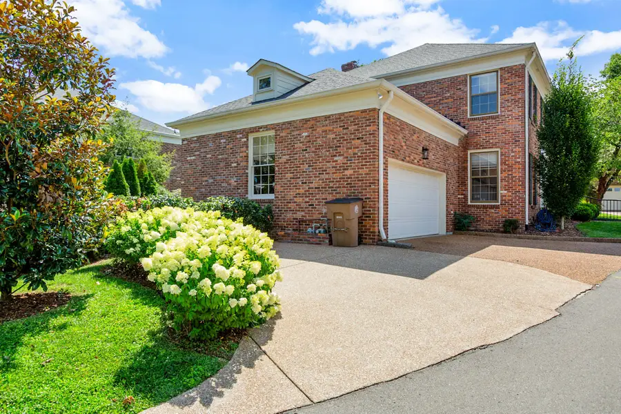 4114 Legend Hall Dr, Nashville, TN 37215 - #3