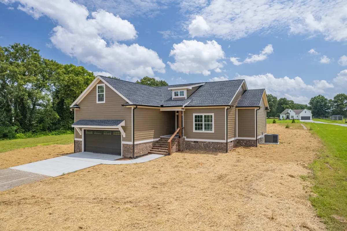 370 Dugout Rd, Summertown, TN 38483 - #1