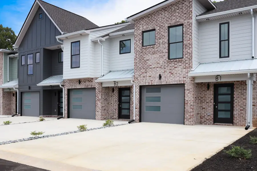 725 Hornbuckle Rd, Clarksville, TN 37043 - #3