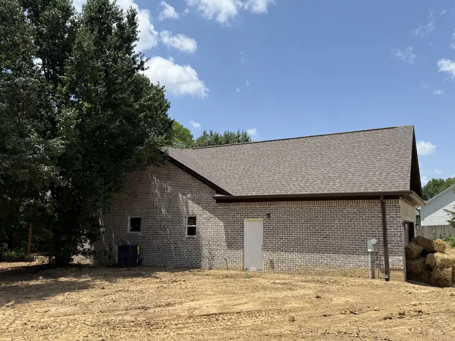 90 Lexie Ln, Lawrenceburg, TN 38464 - #2