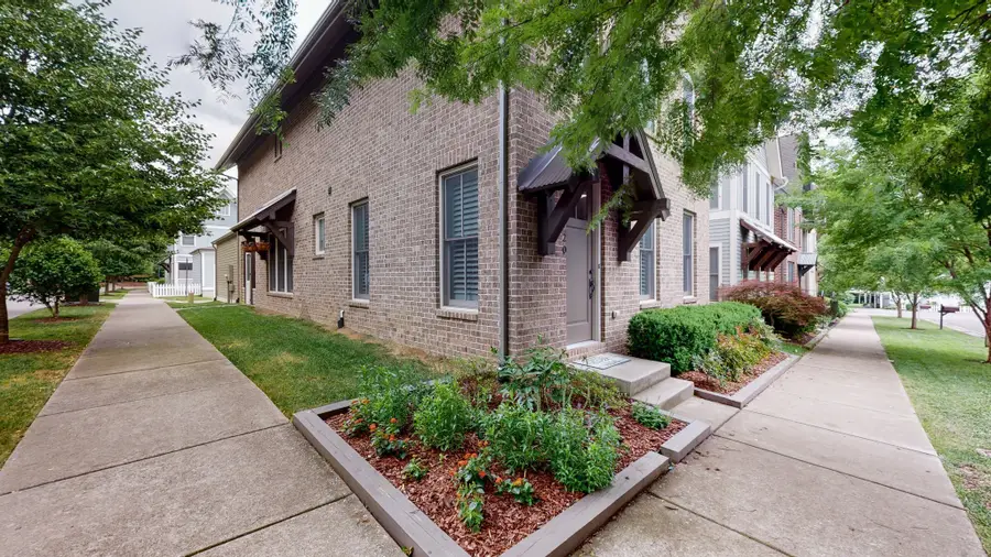 20 Daniels Dr, Franklin, TN 37064 - #2