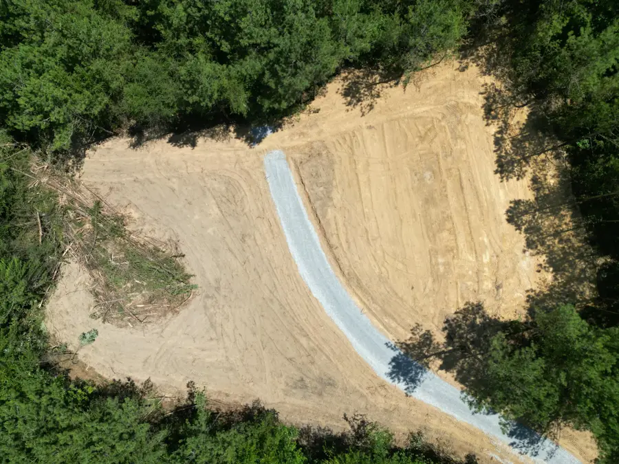 9217 Taylors Chapel Rd, Crossville, TN 38572 - #2
