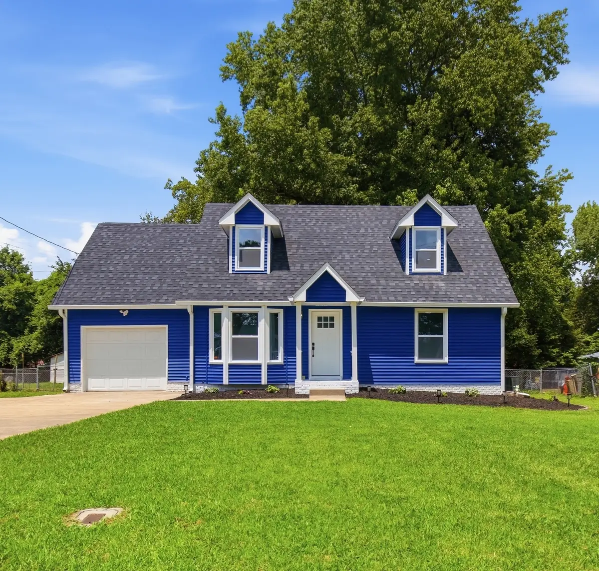572 Donna Dr, Clarksville, TN 37042 - #1