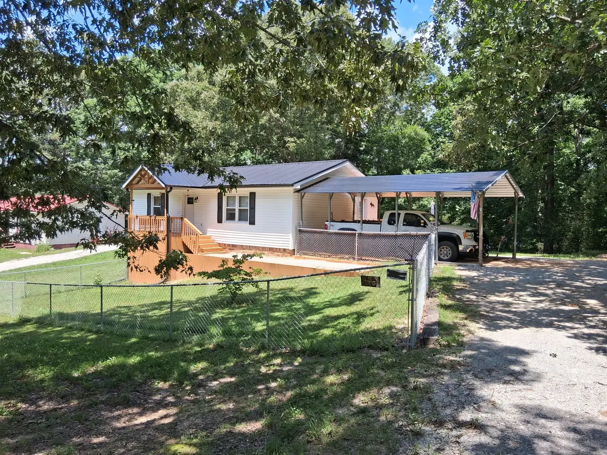 60 Jayson St, Camden, TN 38320 - #1