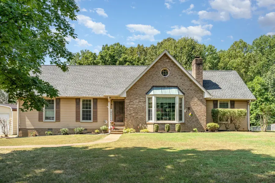 8049 New Chapel Rd, Springfield, TN 37172 - #2