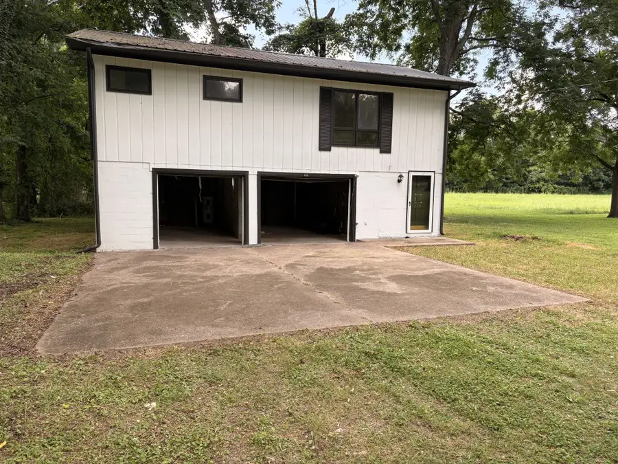 114 Tollgate Rd, Pulaski, TN 38478 - #3