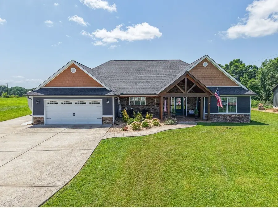 1170 Abiff Rd E, Bon Aqua, TN 37025 - #3