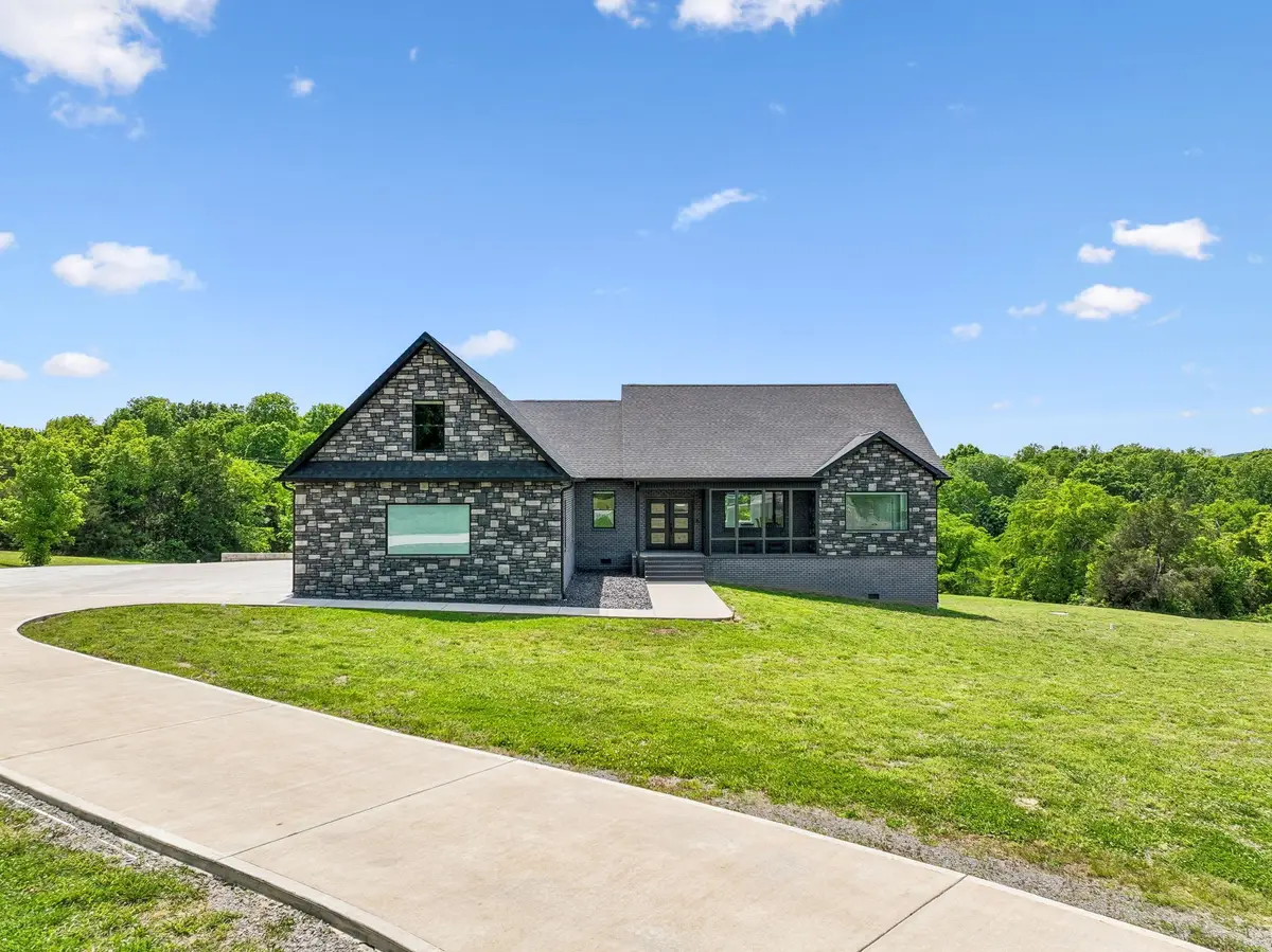 2064 Roberts Rd, Watertown, TN 37184 - #1