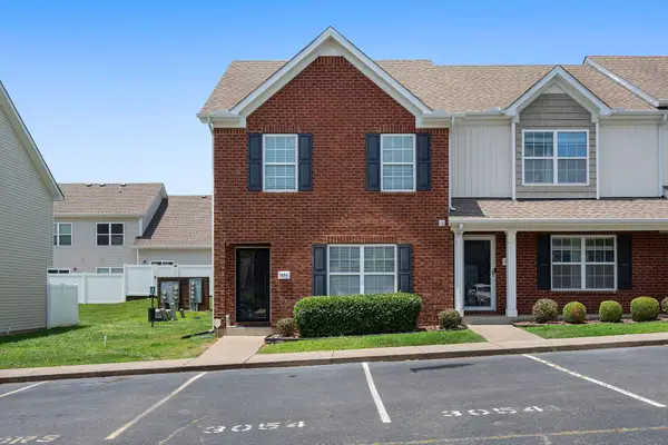 3054 Burnt Pine Dr, Smyrna, TN 37167