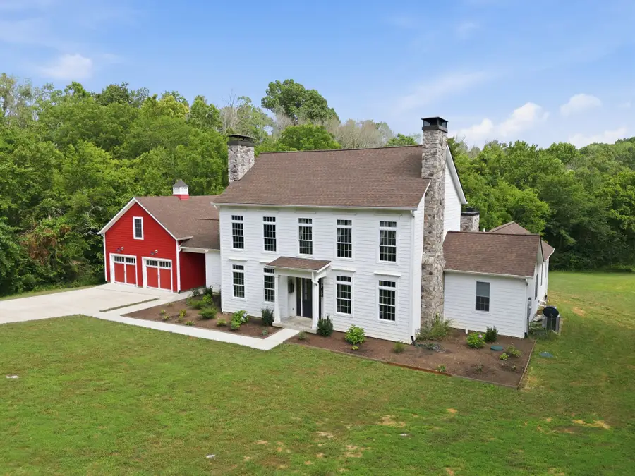 597 Cummings Ln, Cottontown, TN 37048 - #3