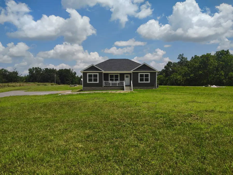 1198 Shiloh Road, Lafayette, TN 37083 - #2