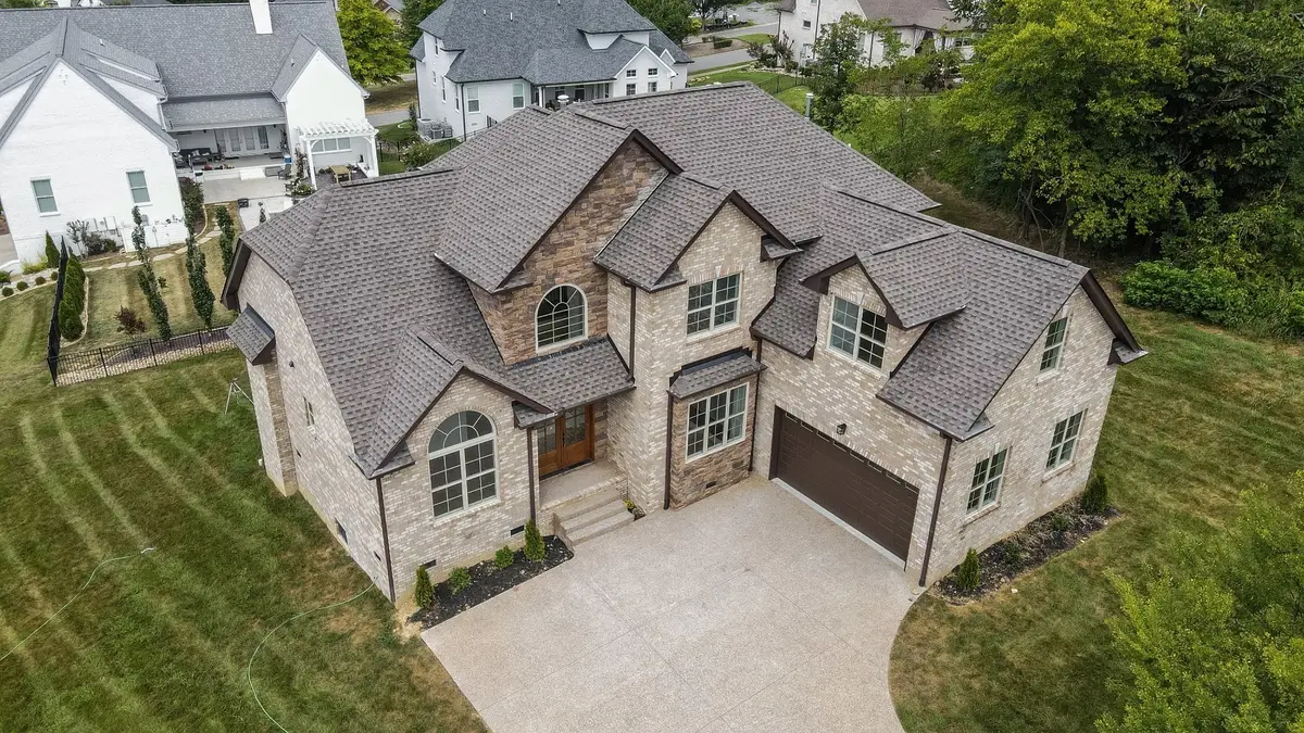 205 Moore Haven Cir, Lebanon, TN 37087 - #1