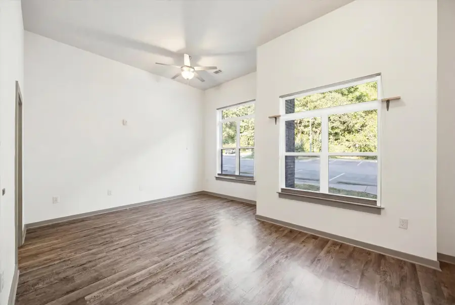 782 Riverfront Parkway #111, Chattanooga, TN 37402 - #3