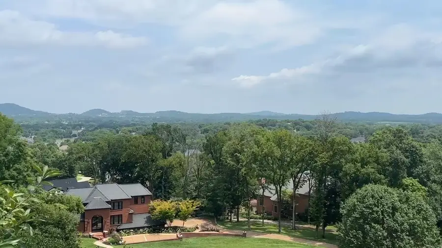 5225 Heathrow Hills Dr, Brentwood, TN 37027 - #3