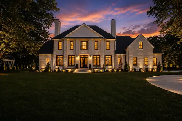 4712 Hazelwood Cir, Nashville, TN 37220