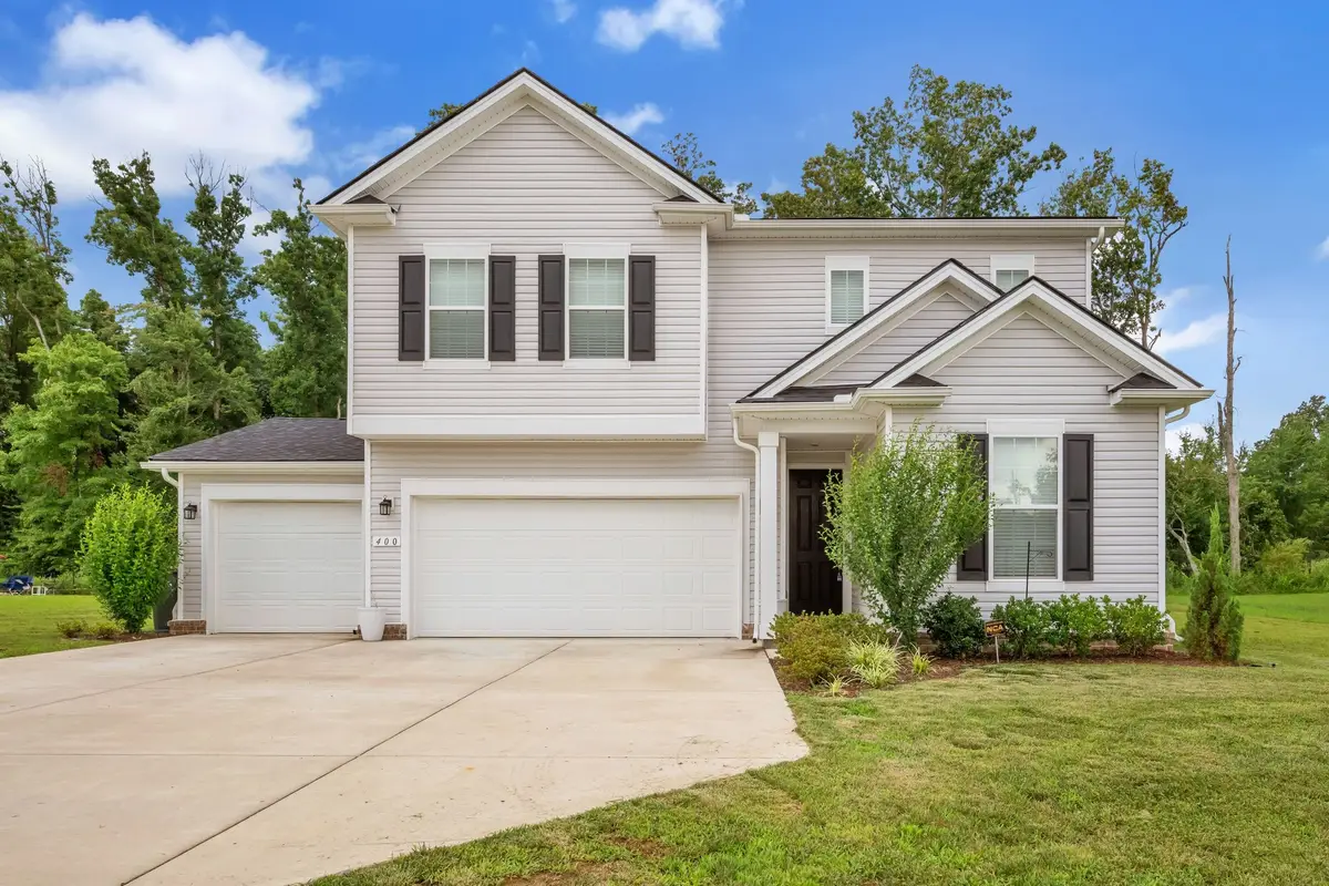 400 Hickory Pointe Dr, Dickson, TN 37055 - #1