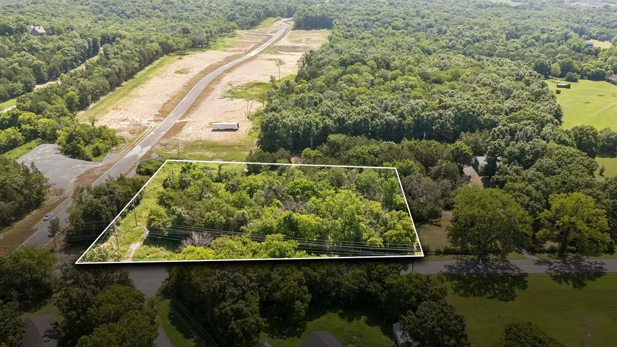 2838 Benders Ferry Rd, Mount Juliet, TN 37122 - #1