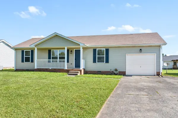 1047 Mcclardy Rd, Clarksville, TN 37042