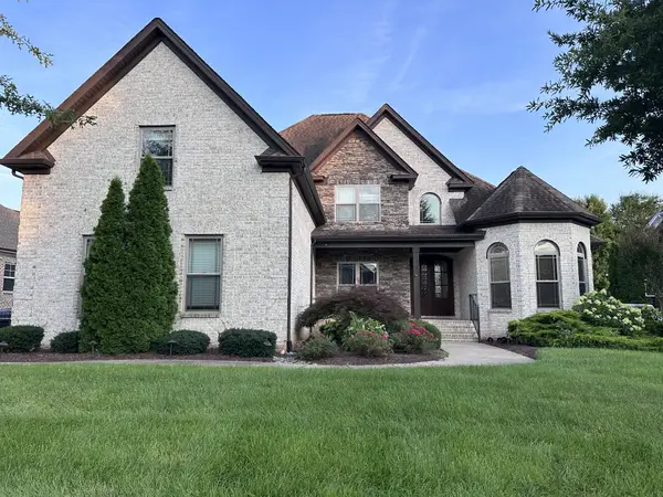 1929 Fairhaven Ln, Murfreesboro, TN 37128