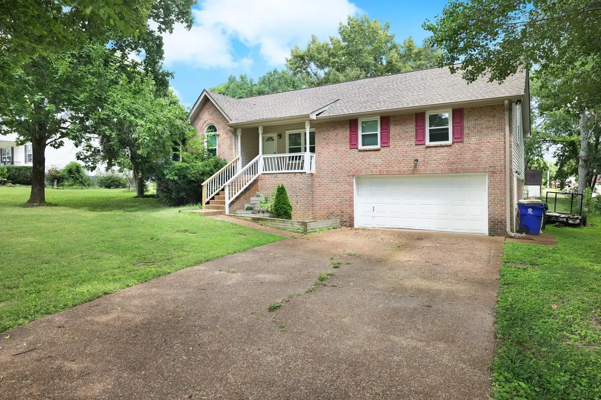 201 Reid Way, White House, TN 37188 - #1